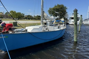 38ft Morgan Yacht For Sale
