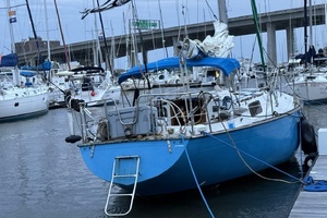 38ft Morgan Yacht For Sale