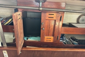 38ft Morgan Yacht For Sale