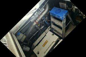 1990 Trojan 11M Express thumbnail 38