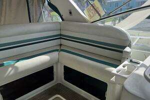 1990 Trojan 11M Express thumbnail 14