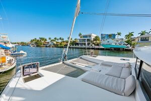 45ft Lagoon Yacht For Sale