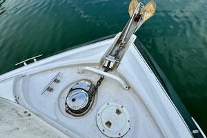 28ft Four Winns Yacht For Sale