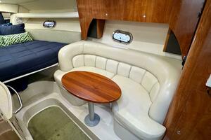 28ft Four Winns Yacht For Sale