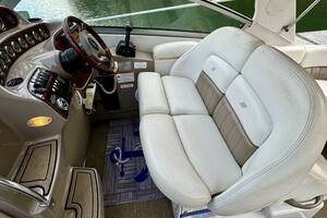 28ft Four Winns Yacht For Sale