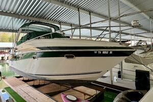 28ft Four Winns Yacht For Sale