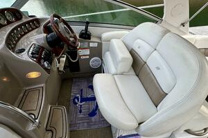 28ft Four Winns Yacht For Sale