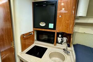 28ft Four Winns Yacht For Sale