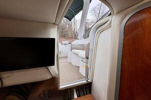 28ft Four Winns Yacht For Sale