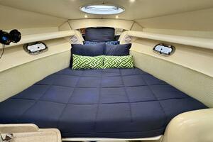 28ft Four Winns Yacht For Sale