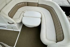 28ft Four Winns Yacht For Sale