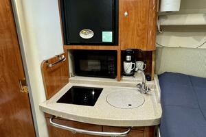 28ft Four Winns Yacht For Sale
