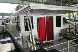 2013 Catamaran Cruiser thumbnail 32