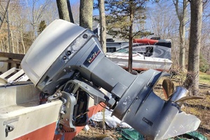 25ft Boston Whaler Yacht For Sale
