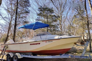 25ft Boston Whaler Yacht For Sale