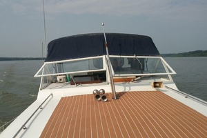 UNDER THE WIRE 35ft Chris Craft Yacht For Sale