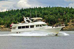 1996 Hatteras thumbnail 24
