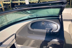 20ft Sea Ray Yacht For Sale