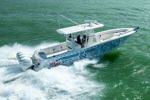 2022 SeaVee 390Z thumbnail 4