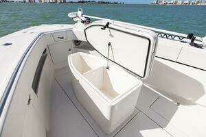 2022 SeaVee 390Z thumbnail 52