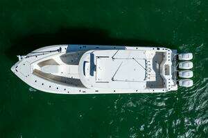 2022 SeaVee 390Z thumbnail 12