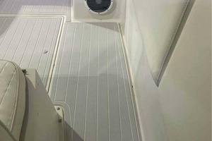 30ft Wellcraft Yacht For Sale