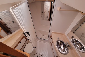 Prairie Wind 42ft Catalina Yacht For Sale