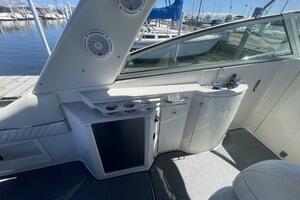 32ft Monterey Yacht For Sale