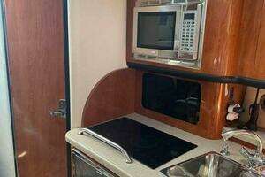 2006 Crownline 340 CR thumbnail 16