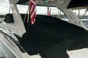 35ft Crownline Yacht For Sale
