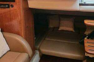 2006 Crownline 340 CR thumbnail 13
