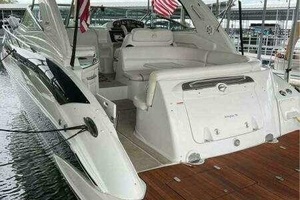35ft Crownline Yacht For Sale