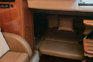 35ft Crownline Yacht For Sale