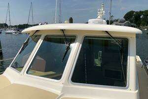 2009 Sabre 40 Sedan thumbnail 14