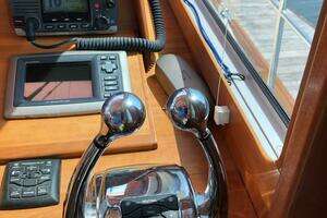 2009 Sabre 40 Sedan thumbnail 34