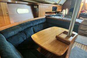 2003 Hunter 356 thumbnail 20