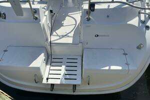 2003 Hunter 356 thumbnail 34