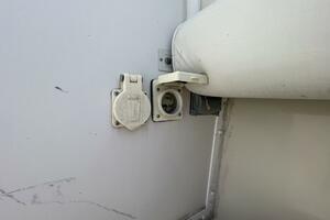 NO NAME 37ft Silverton Yacht For Sale