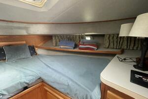 NO NAME 37ft Silverton Yacht For Sale