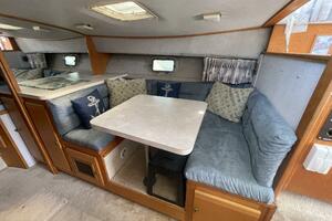 NO NAME 37ft Silverton Yacht For Sale