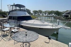 NO NAME 37ft Silverton Yacht For Sale