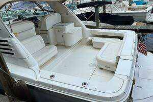 2001 Sea Ray 340 Amberjack thumbnail 10