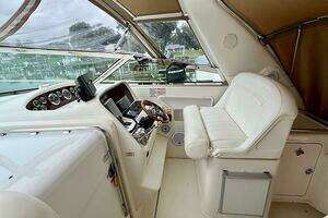 2001 Sea Ray 340 Amberjack thumbnail 19