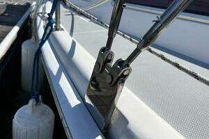 2004 Hunter 33 thumbnail 23
