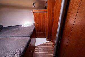 2004 Hunter 33 thumbnail 82