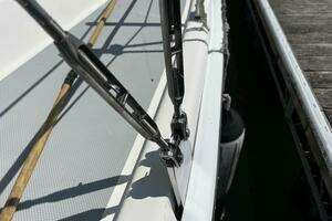 2004 Hunter 33 thumbnail 24