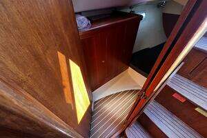 2004 Hunter 33 thumbnail 53