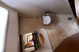 2004 Hunter 33 thumbnail 84