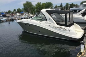 ANOTHER HOTSHOT 31ft Sea Ray Yacht For Sale