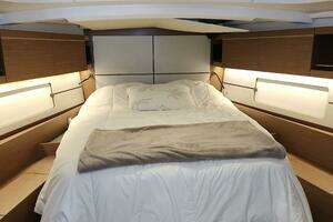 2020 Beneteau Oceanis 46.1 thumbnail 12